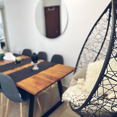 Minimal 3Br Apartment In Athens Luaran gambar