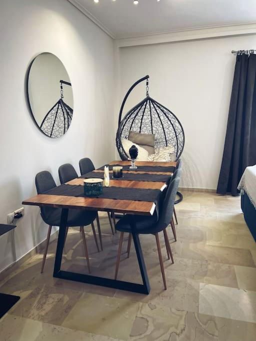 Minimal 3Br Apartment In Athens Luaran gambar