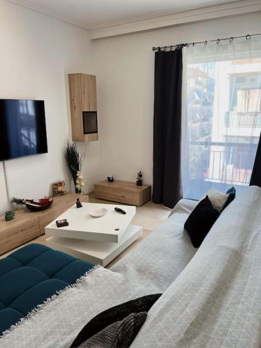 Minimal 3Br Apartment In Athens Luaran gambar