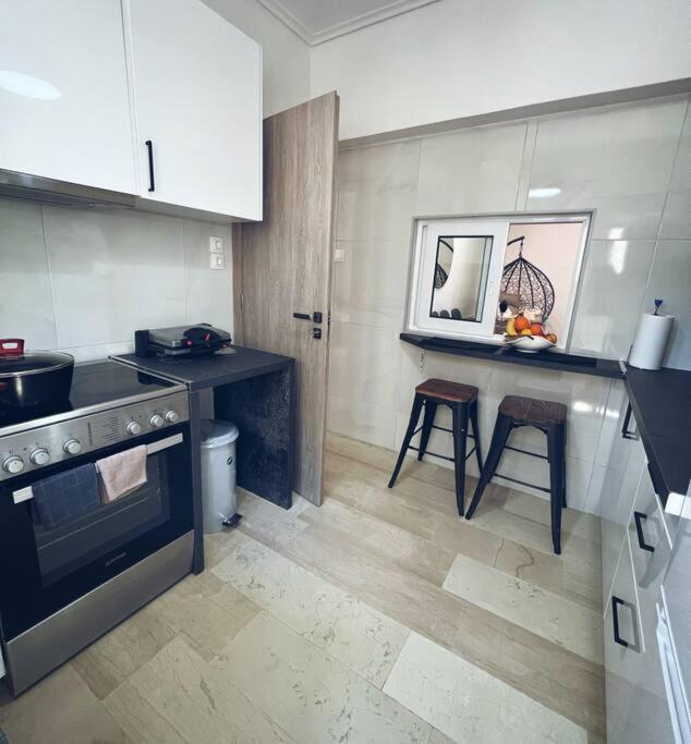 Minimal 3Br Apartment In Athens Luaran gambar
