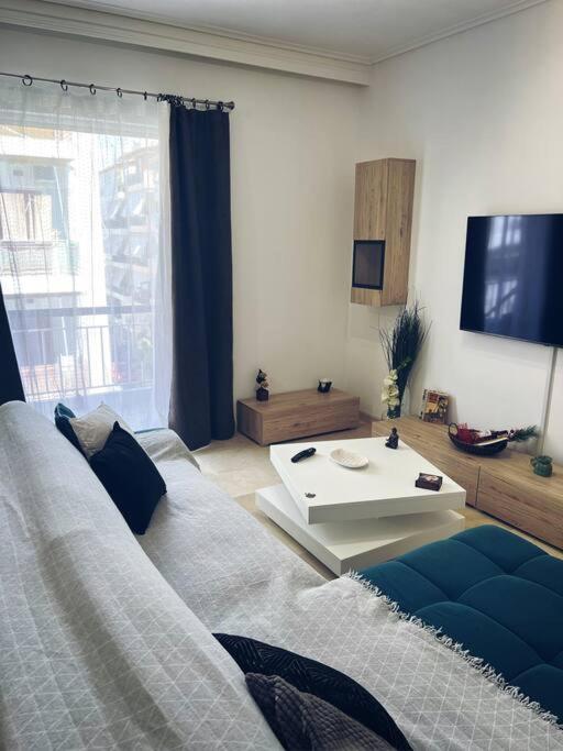Minimal 3Br Apartment In Athens Luaran gambar